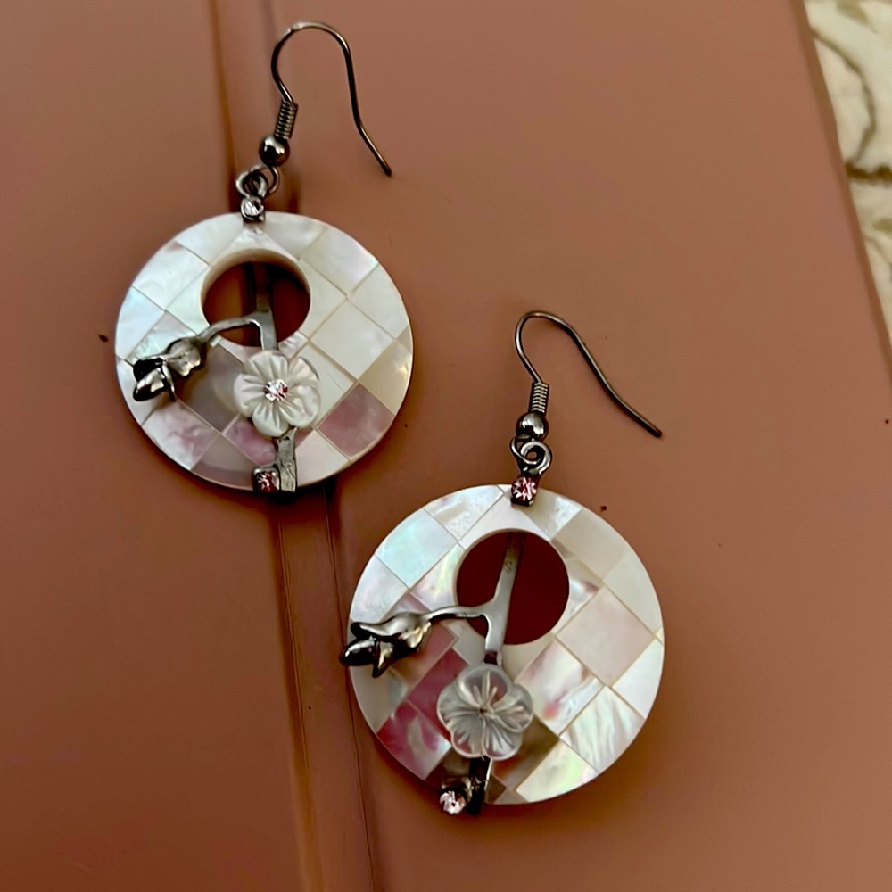 Mother of pearl sterling silver earrings